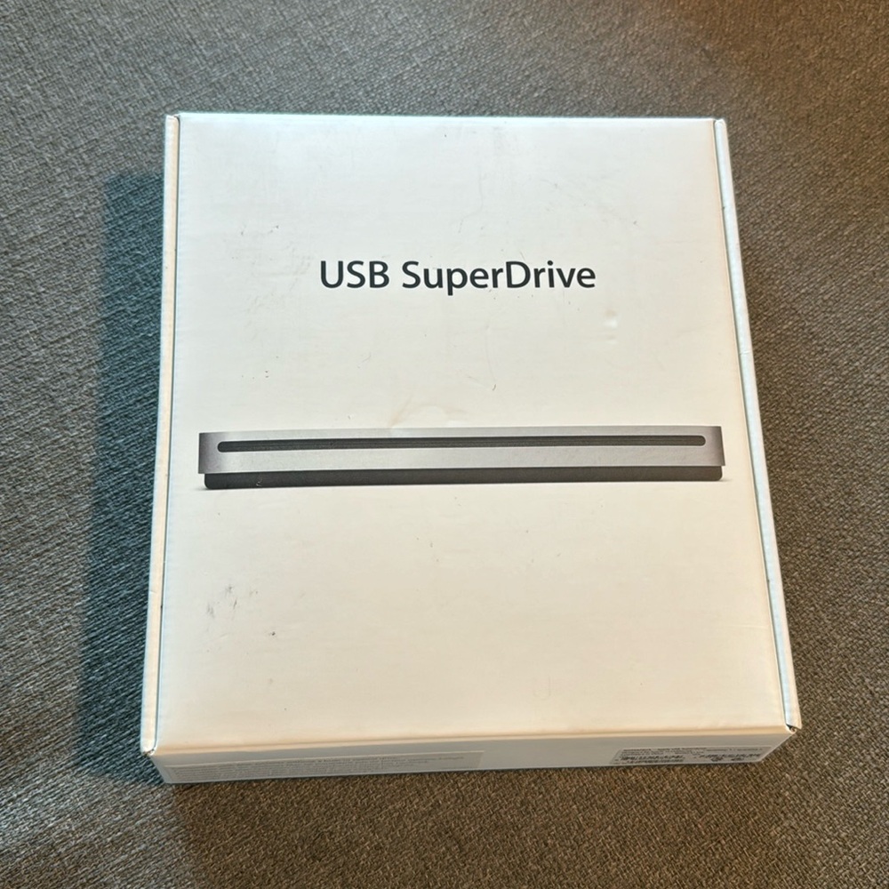 APPLE USB SuperDrive